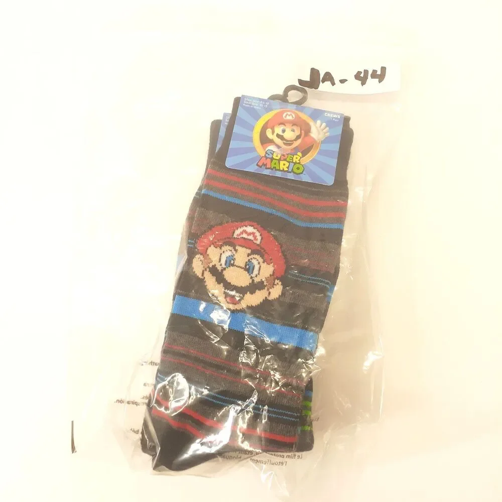 Nintendo Super Mario Luigi Mens 2 Pair Multicolor Striped Crew Socks Sz 6-12 NWT